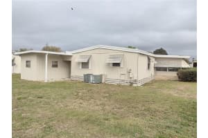 1207 APACHE CIRCLE, TAVARES, FL 32778 Sold 03/24/23
