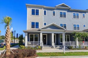 477 DIAMOND DOVE COVE, WINTER SPRINGS, FL 32708 Sold 03/30/23