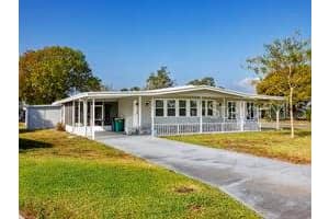 1313 MOHAWK CIRCLE, TAVARES, FL 32778 Sold 05/23/23