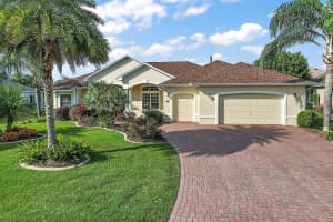 1257 RUSSELL LOOP, THE VILLAGES, FL 32162 Sold 06/21/23