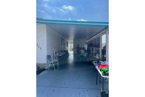 1303 MOHAWK CIRCLE, TAVARES, FL 32778 Sold 04/19/23