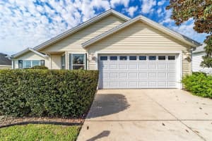 17860 89TH NATCHEZ AVENUE, THE VILLAGES, FL 32162 Sold 11/17/23