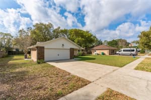 3020 MARY LANE, MOUNT DORA, FL 32757 Sold 05/25/23