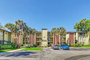 15 ESCONDIDO COURT, ALTAMONTE SPRINGS, FL 32701 Sold 04/21/23