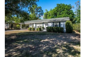 1427 Crestview Dr, Mt Dora, FL 32757, Sold 05/12/23