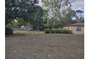 28009 LOIS DRIVE, TAVARES, FL 32778 Sold 10/18/23