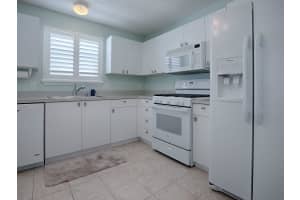 8464 177TH PENMAN PLACE, THE VILLAGES, FL 32162 Sold 07/28/23