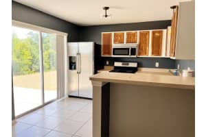 3252 Huntwicke Blvd, Davenport, FL 33837, Sold 04/28/23