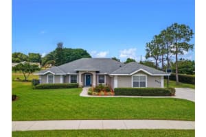 8931 PEBBLE BEACH PLACE, CLERMONT, FL 34711 Sold 05/10/23