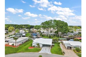 916 SUNSET CIRCLE, TAVARES, FL 32778 Sold 05/09/23