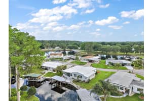 916 SUNSET CIRCLE, TAVARES, FL 32778 Sold 05/09/23
