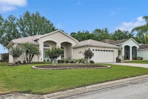 5221 INDIAN OCEAN LOOP, TAVARES, FL 32778 Sold 07/10/23