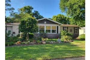 1725 STACEY DRIVE, MOUNT DORA, FL 32757 Sold 06/15/23
