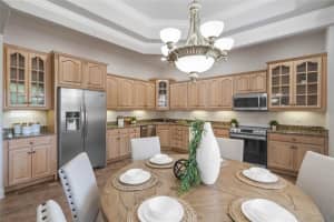 18406 BLUE HERON CIR, TAVARES, FL 32778 Sold 09/07/23