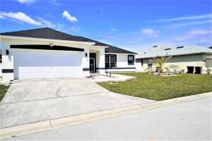 752 WILDFLOWER ROAD, DAVENPORT, FL 33837 Sold 10/17/23