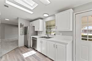 410 SAINT JOHNS ROAD, TAVARES, FL 32778 Sold 06/06/23