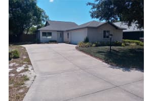 11611 LAKE DRIVE, LEESBURG, FL 34788 Sold 06/23/23