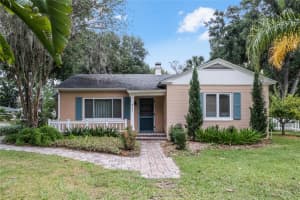 823 11TH AVENUE, MOUNT DORA, FL 32757 Sold 02/04/25