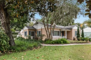 823 11TH AVENUE, MOUNT DORA, FL 32757 Sold 02/04/25