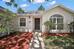 1310 LAKE IDAMERE BOULEVARD, TAVARES, FL 32778 Sold 06/29/23