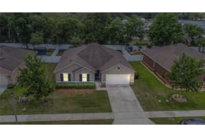 2716 SUMMERGLEN LANE, EUSTIS, FL 32726 Sold 08/04/23