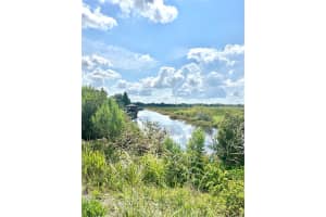 541 RAINBOW SPRINGS LOOP, GROVELAND, FL 34736 Sold 07/02/23