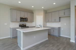1060 GRIFFON AVENUE, LAKE ALFRED, FL 33850 Sold 09/27/24