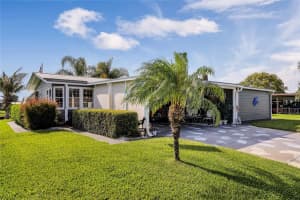 917 HILLTOP ROAD, TAVARES, FL 32778 Sold 08/04/23
