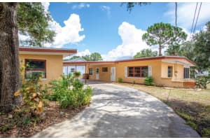 35614 CEDAR LANE, LEESBURG, FL 34788 Sold 12/21/23