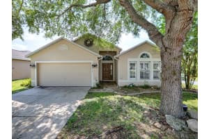 2110 NICOLLETT WAY, LEESBURG, FL 34748 Sold 09/07/23