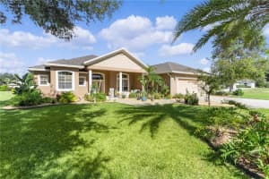 1806 LA PINTA PLACE, THE VILLAGES, FL 32162 Sold 02/27/24