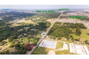 9701 WARM SPRINGS AVENUE, COLEMAN, FL 33521 - MLS#MFRG5070614