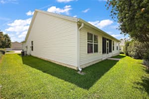 17840 89TH NATCHEZ AVENUE, THE VILLAGES, FL 32162 Sold 01/10/24