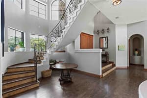 290 KENTUCKY BLUE CIRCLE, APOPKA, FL 32712 Sold 09/07/23