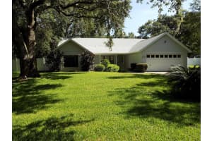 4141 WOOD DRIVE, MOUNT DORA, FL 32757 Sold 12/12/23