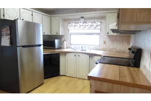 4 BOBWHITE ROAD, WILDWOOD, FL 34785 Sold 05/31/24