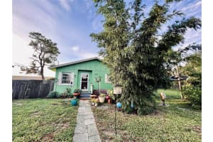 2599 SHERIDAN ROAD, MOUNT DORA, FL 32757 Sold 10/16/23