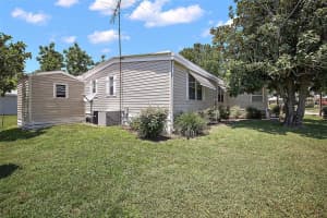 1311 MOHAWK CIRCLE, TAVARES, FL 32778 Sold 09/07/23