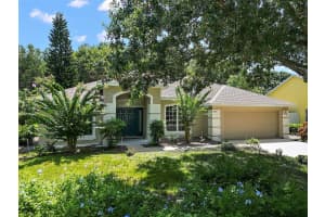 2509 GABLES DRIVE, EUSTIS, FL 32726 Sold 09/28/23