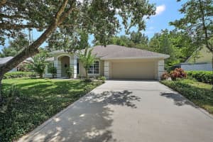 2509 GABLES DRIVE, EUSTIS, FL 32726 Sold 09/28/23