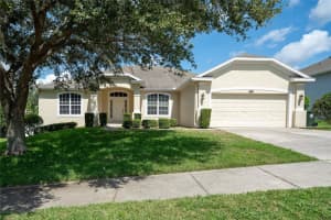 2722 EAGLE LAKE DRIVE, CLERMONT, FL 34711 Sold 04/05/24