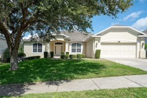 2722 EAGLE LAKE DRIVE, CLERMONT, FL 34711 Sold 04/05/24