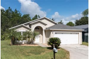 1135 CLEAR CREEK CIRCLE, CLERMONT, FL 34714 Sold 10/16/23