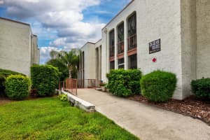 526 ORANGE DRIVE, ALTAMONTE SPRINGS, FL 32701 Sold 01/22/24