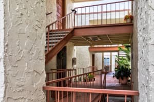 526 ORANGE DRIVE, ALTAMONTE SPRINGS, FL 32701 Sold 01/22/24