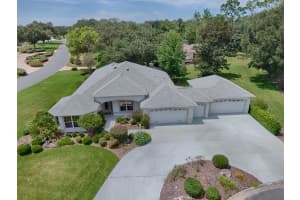 1802 CAVAZOS COURT, THE VILLAGES, FL 32162 Sold 10/30/23