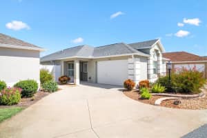 893 PARRISH PLACE, THE VILLAGES, FL 32163 Sold 11/03/23