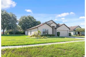 4503 BARBUDA DRIVE, TAVARES, FL 32778 Sold 10/05/23