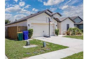 2278 BEXLEY DRIVE, TAVARES, FL 32778 Sold 11/13/23