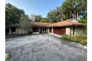 1777 CRESTVIEW DRIVE, MOUNT DORA, FL 32757 Sold 11/03/23